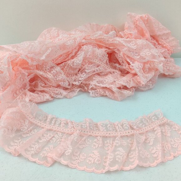 Vintage Lace Trim St. Louis Trimming 15 yards+6" Light Pink 5" wide - Picture 2 of 3